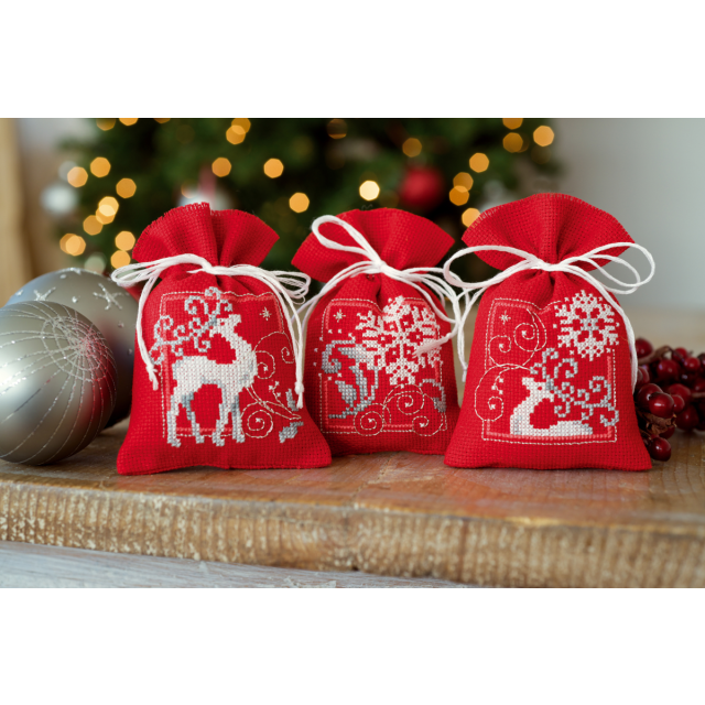 Buy Vervaco Pot-Pourri Bag Deer with Snowflakes I Cross Stitch Kit by World of Jewellery